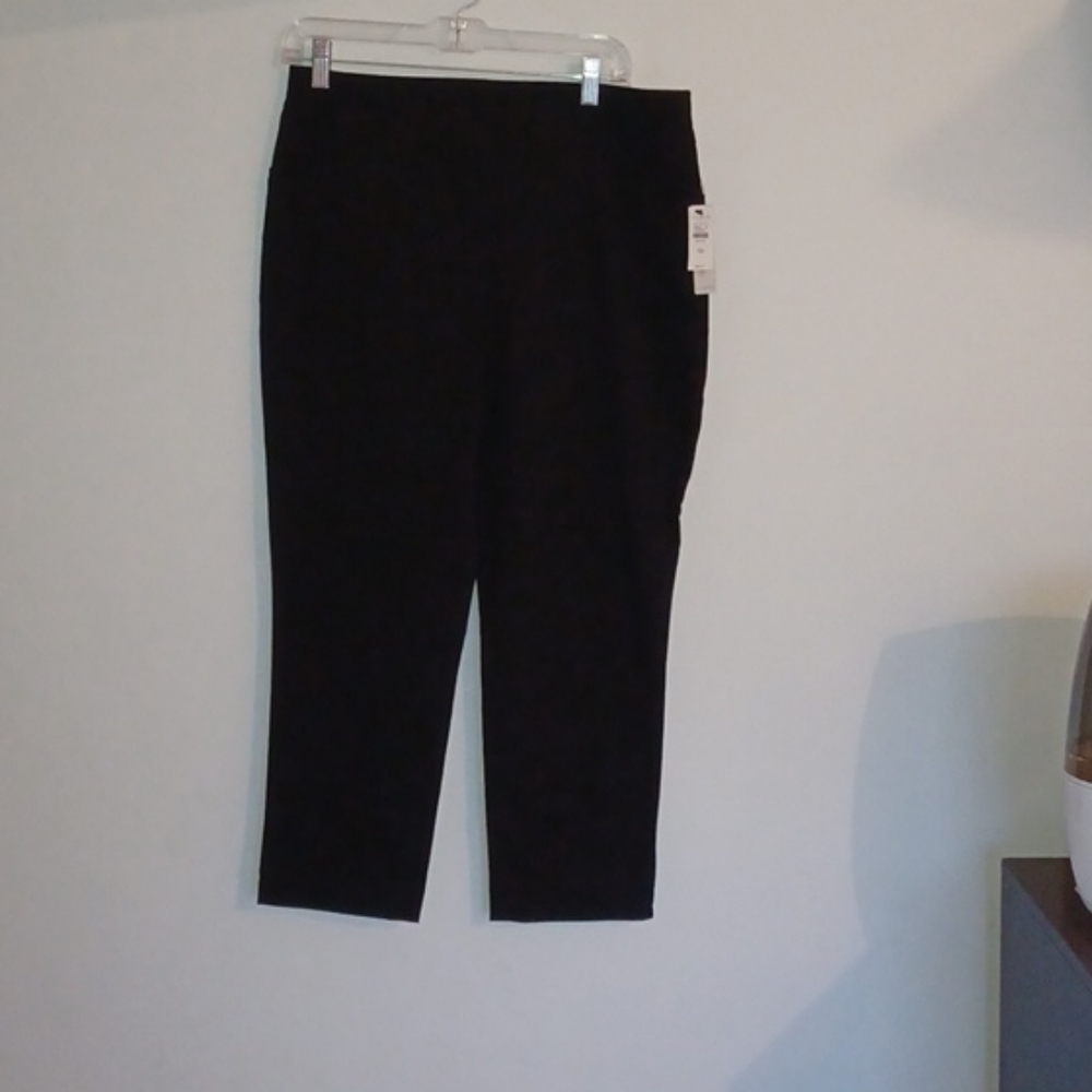 Women's Talbots Black Pull-on Pants